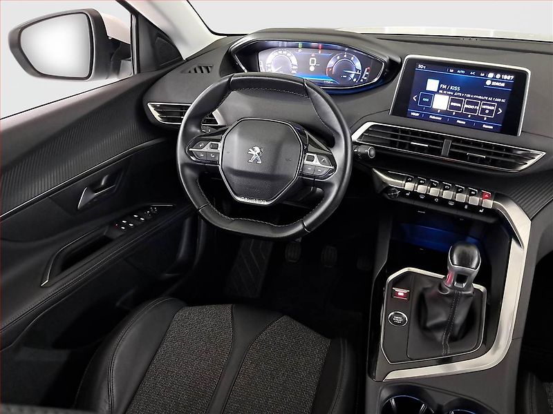 Peugeot 5008 (2020) PureTech 130, 7 míst, ČR,1.maj - fotka 7 z 22