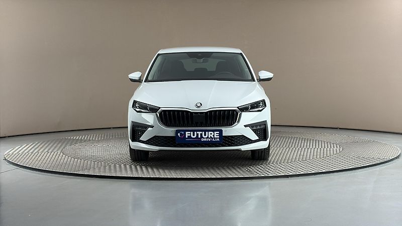 Škoda Scala 1.0 TSI DSG Top Selection - fotka 3 z 26