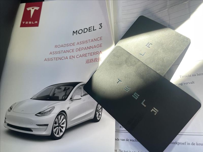 Tesla Model 3 LR AWD 366 kW  Záruka,TZ - fotka 45 z 47