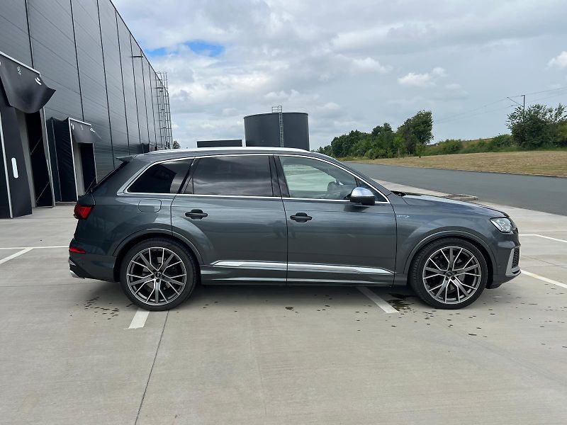 Audi SQ7 (2020) 4.0TDI, FULL,volat-608081843 - fotka 4 z 24