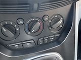 Ford C-MAX (2013) 1.0i EB Klima Winter Paket - náhled 10