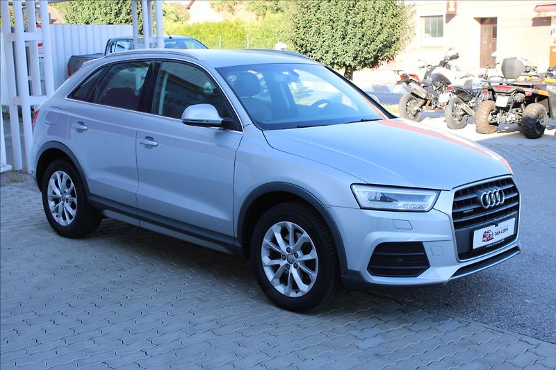Audi Q3 2,0 TFSi 162 KW S-tronic Quatt - fotka 2 z 4