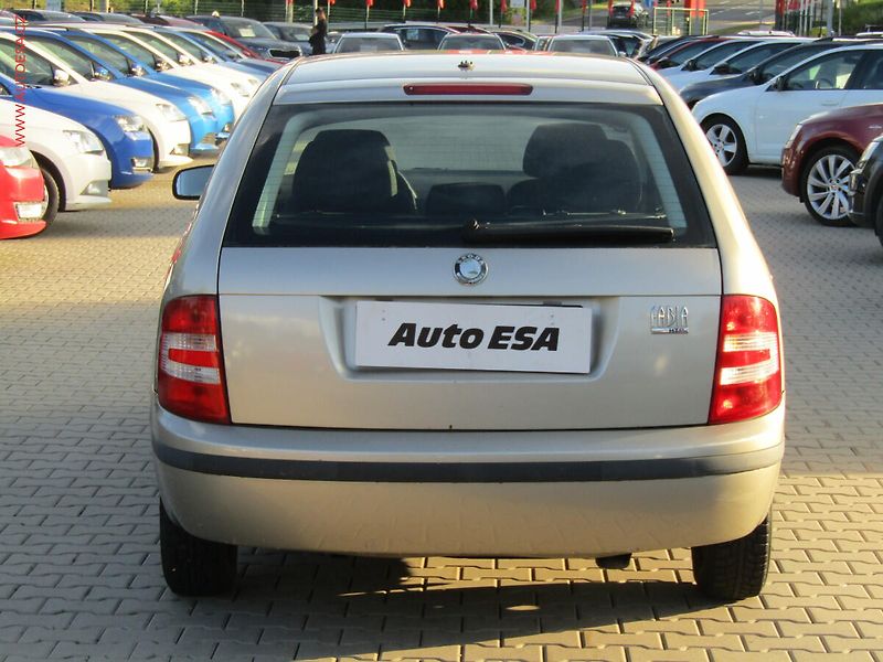 Škoda Fabia (2004) 1.2i, ČR, AC - fotka 5 z 17