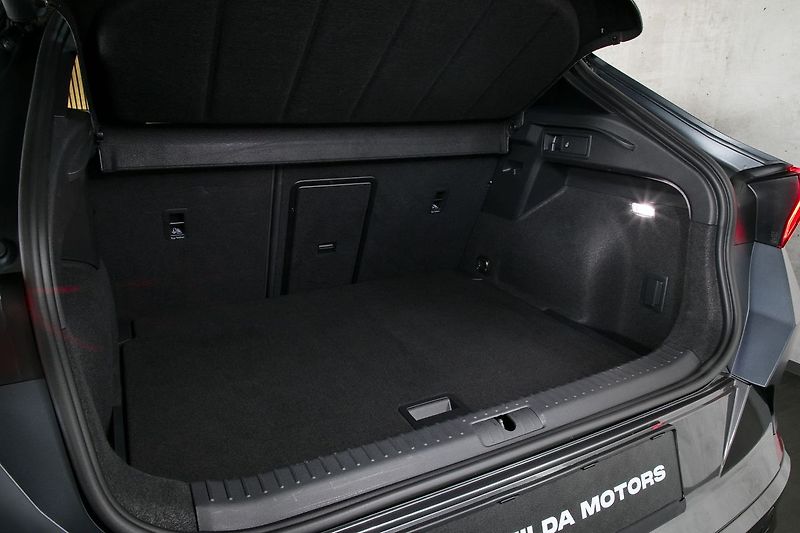 Cupra Formentor 2.0TSI 140kW DSG Matrix ZÁRUKA - fotka 35 z 37