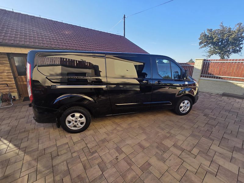 Ford Transit Custom 2.2TDCI L2 114kw 6míst - fotka 7 z 42