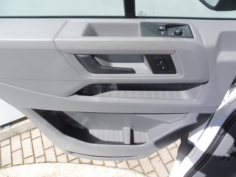Volkswagen Crafter (2026) DR 2,0TDI 110kW - fotka 15 z 25