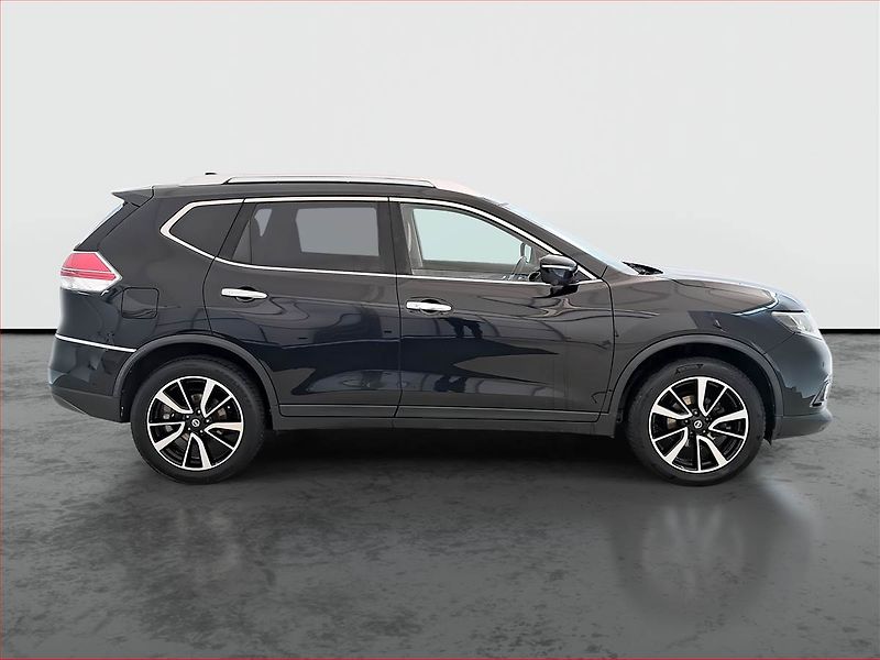 Nissan X-Trail (2017) Tekna 1.6 dCi, Automat, Kůže - fotka 6 z 23