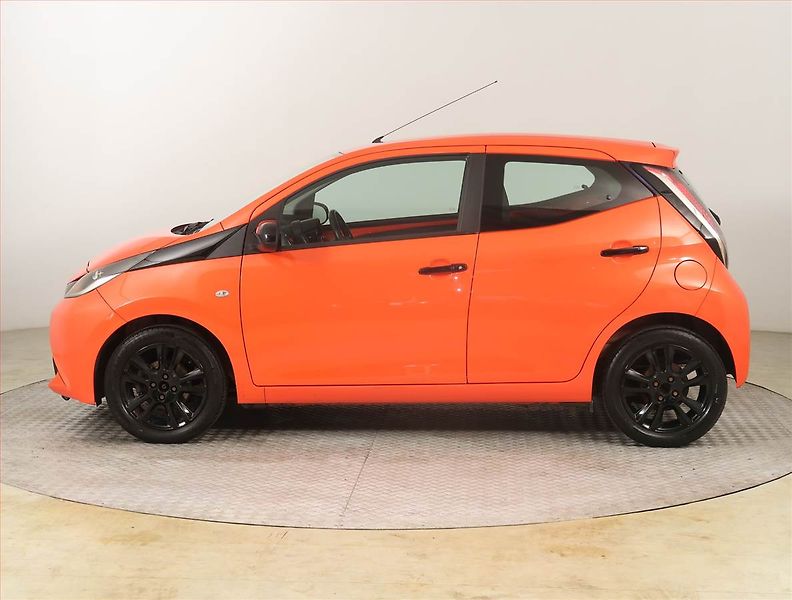 Toyota Aygo (2015) 1.0 VVT-i, ČR,1.maj, Tempomat - fotka 3 z 20