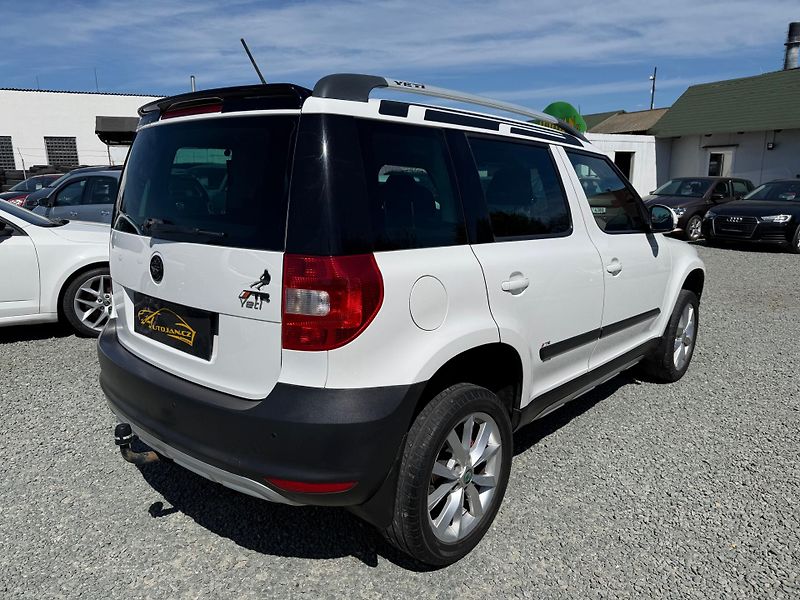Škoda Yeti 1.2 TSI AMBITION - fotka 6 z 13