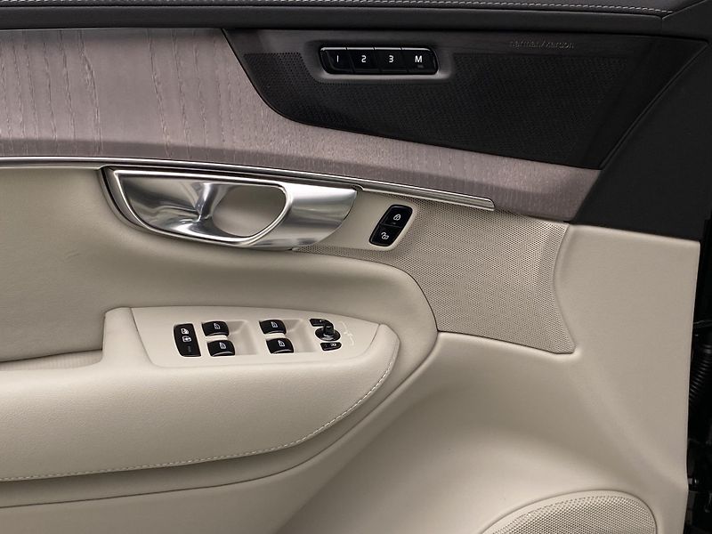 Volvo XC90 (2026) T8 AWD Plug-in BRIGHT PLUS 7m - fotka 22 z 68