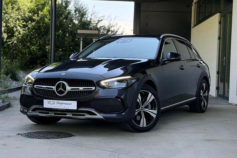 Mercedes-Benz Třídy C (2023) C 220d 4Matic Allterrain - fotka 5 z 125