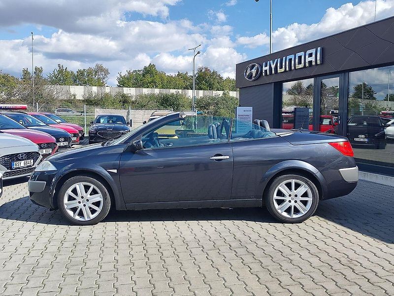 Renault Mégane 2.0 16V/99kW Cabrio - fotka 15 z 36