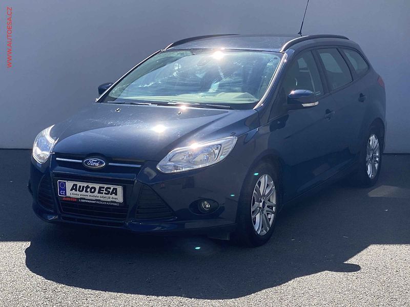 Ford Focus (2013) 1.6 TDCI, ČR, servis.kniha - fotka 3 z 16