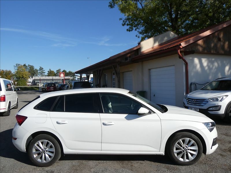 Škoda Scala 1,0 TSi 81kW Style, NAVIGACE - fotka 12 z 41