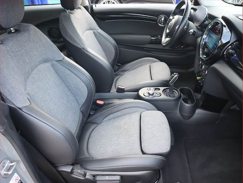 Mini Ostatní (2021) Cooper SE 32 kWh, SoH 96% - fotka 9 z 22