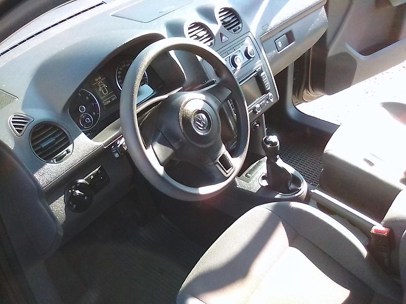 Volkswagen Caddy (2012) 1.2 TSi / 77KW, nové rozvody - fotka 14 z 37