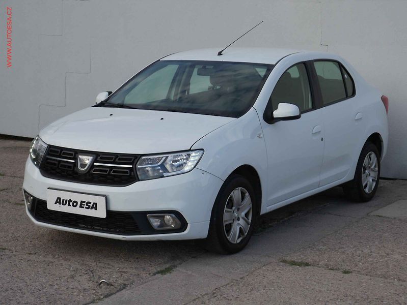 Dacia Logan (2020) 1.0 TCe, AC - fotka 3 z 14
