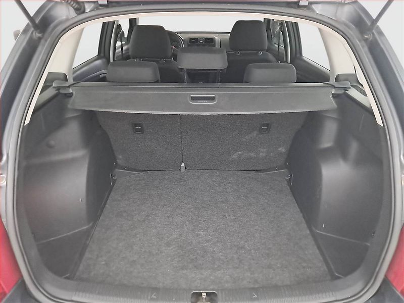 Škoda Fabia (2011) Ambiente 1.2 TSI, Eko.zaplacen - fotka 14 z 15