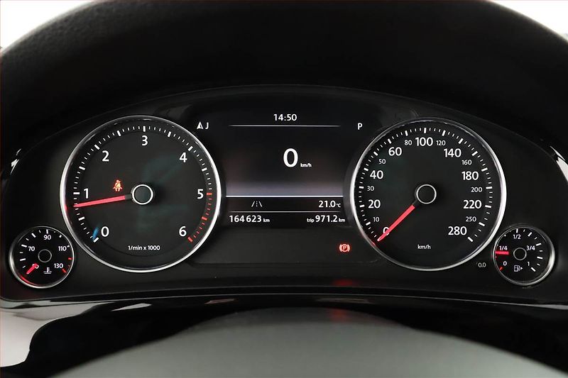 Volkswagen Touareg (2012) 3.0 TDI, 4X4, Automat - fotka 8 z 21