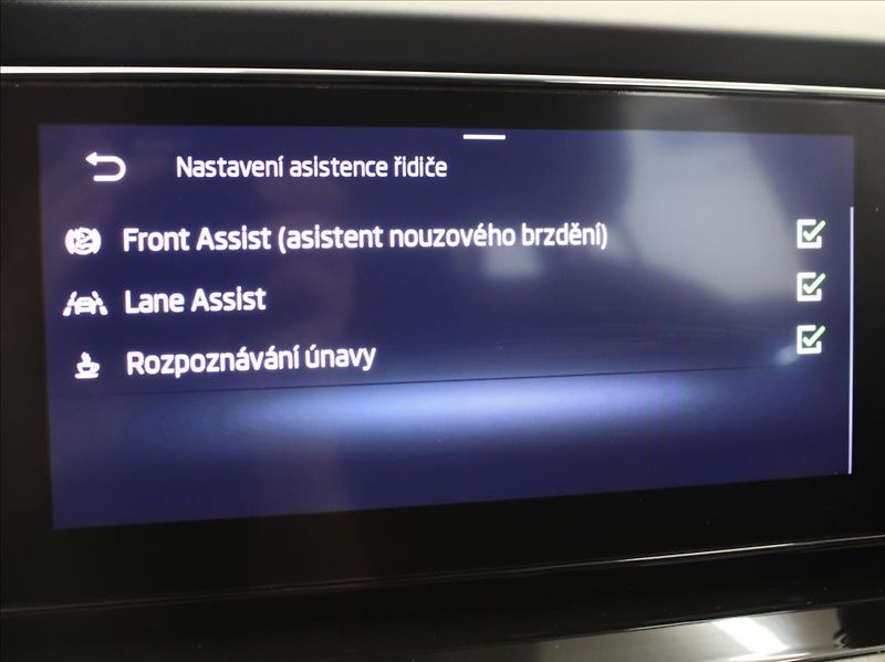 Škoda Octavia 2,0 TDi 85kW DSG Ambi. TAŽNÉ - fotka 11 z 21