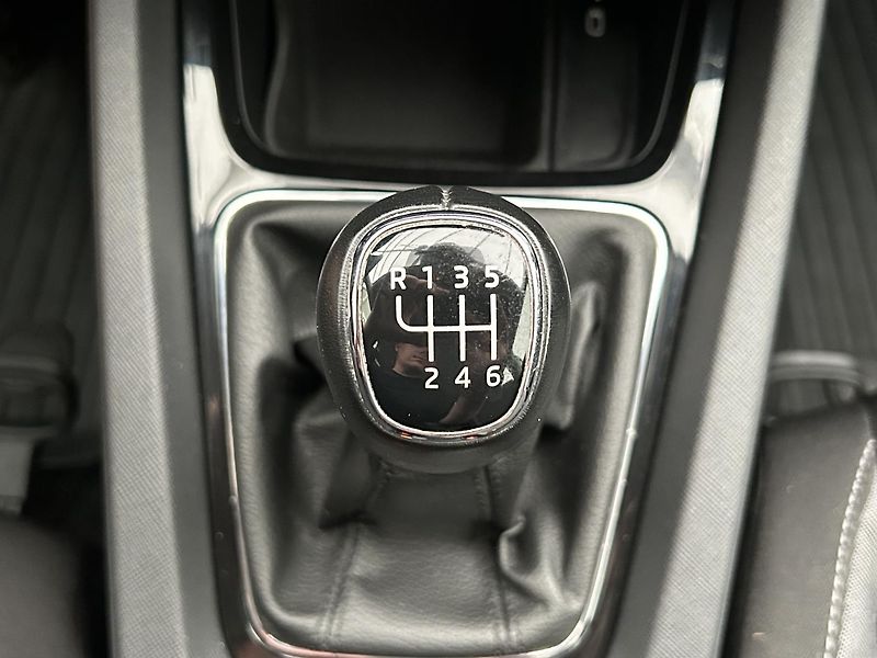 Škoda Octavia 2.0 TDI Ambition Plus - fotka 19 z 28