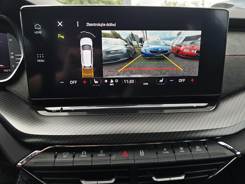 Škoda Octavia 2.0 TDI 147 KW DSG 4x4 RS ČR! - fotka 31 z 34