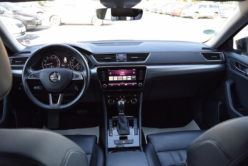 Škoda Superb (2019) 1.5TSI 110kw DSG STYLE PLUS  - fotka 18 z 43