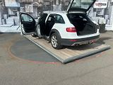 Audi A4 Allroad (2012) 2.0TDi, 105KW, 4x4, B&O - náhled 9