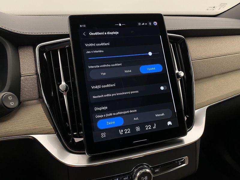 Volvo XC90 (2026) T8 AWD Plug-in DARK PLUS 7m - fotka 57 z 66