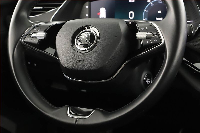 Škoda Octavia (2022) Style 2.0 TDI, ČR,1.maj - fotka 8 z 20