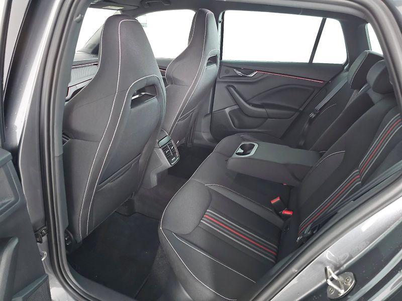 Škoda Scala (2025) 1.5TSI 110kW Monte Carlo TAŽNÉ - fotka 20 z 32