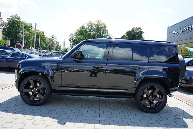 Land Rover Defender (2026) 110 X-Dynamic HSE P425     - fotka 3 z 37