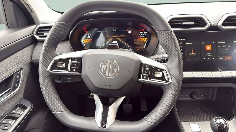 MG ZS (2026) EXCITE 1.5 MT5 (85kW/115k) / 1 - fotka 16 z 20