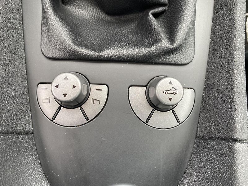 Mercedes-Benz SLK 200 KOMPRESSOR - fotka 17 z 19