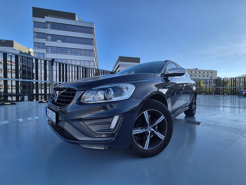 Volvo XC60 (2018) - fotka 20 z 31