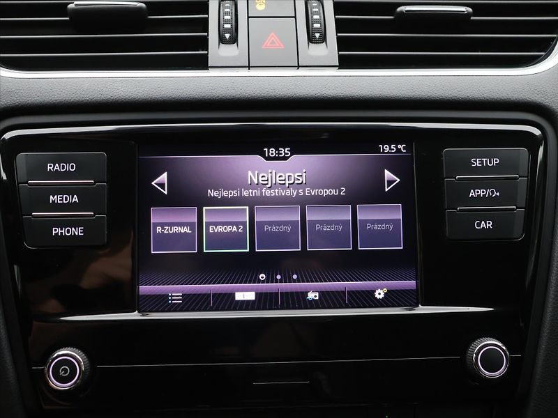 Škoda Octavia 1,6 TDI 85kW CZ Ambition - fotka 21 z 31