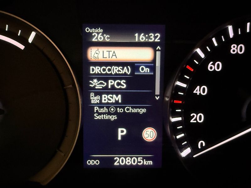 Lexus RX 450h (2022) LIMITED EDITION - fotka 26 z 33