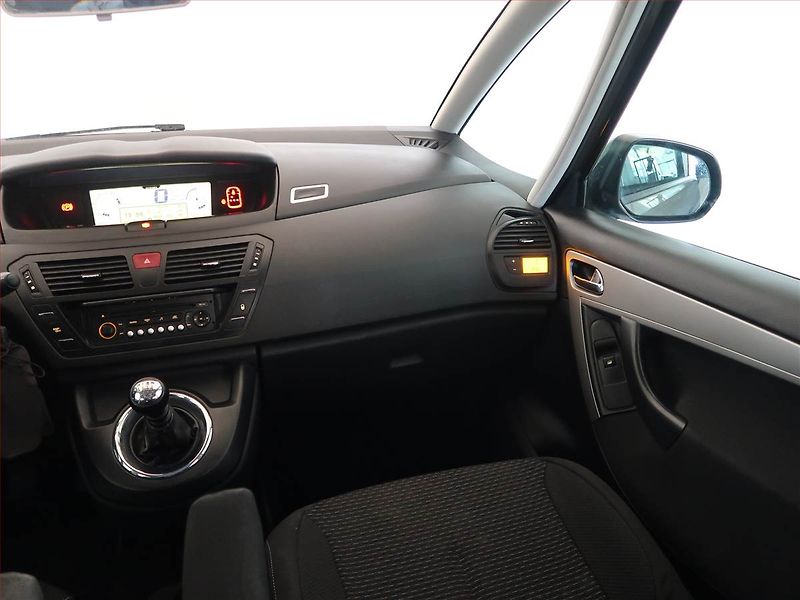 Citroën C4 Picasso (2011) 1.6 HDi, 7 míst, jezdí výborně - fotka 8 z 17