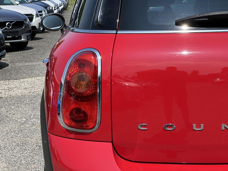 Mini Countryman Cooper S 140kw 4x4 AUTOMAT ČR - fotka 38 z 39