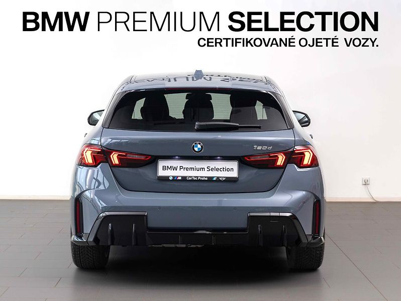 BMW Řada 1 120d - fotka 4 z 21