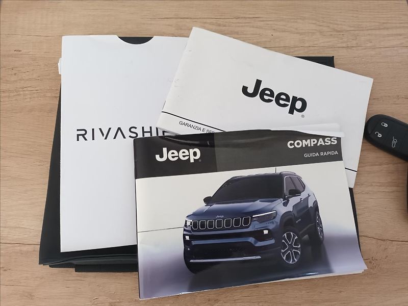 Jeep Compass 1,3 PHEV 132kW,TRAIL HAWK - fotka 49 z 50