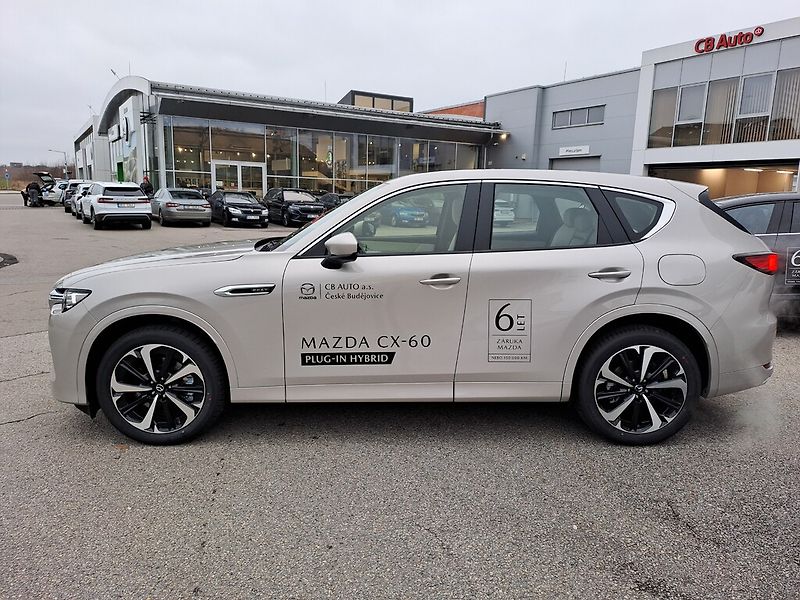 Mazda CX-60 (2025) 2,5 e-Skyactic PHEV - fotka 3 z 20