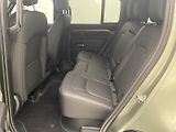Land Rover Defender 110 D300 X-DYNAMIC SE AWD CZ - náhled 4
