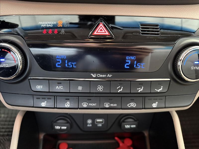 Hyundai Tucson 1,7   CRDI,64tkm,ČR,SERVISKA - fotka 19 z 25