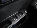 Volkswagen Passat (2009) 2.0 TDI, Automat, po STK - náhled 13