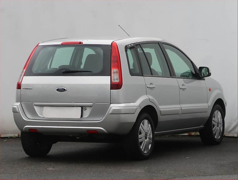Ford Fusion (2010) 1.4, dobrý stav - fotka 5 z 17