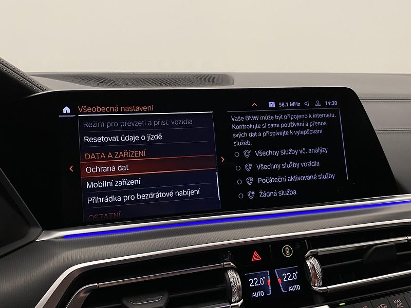 BMW X5 M50D xDrive CZ AUT REZERVACE - fotka 76 z 123