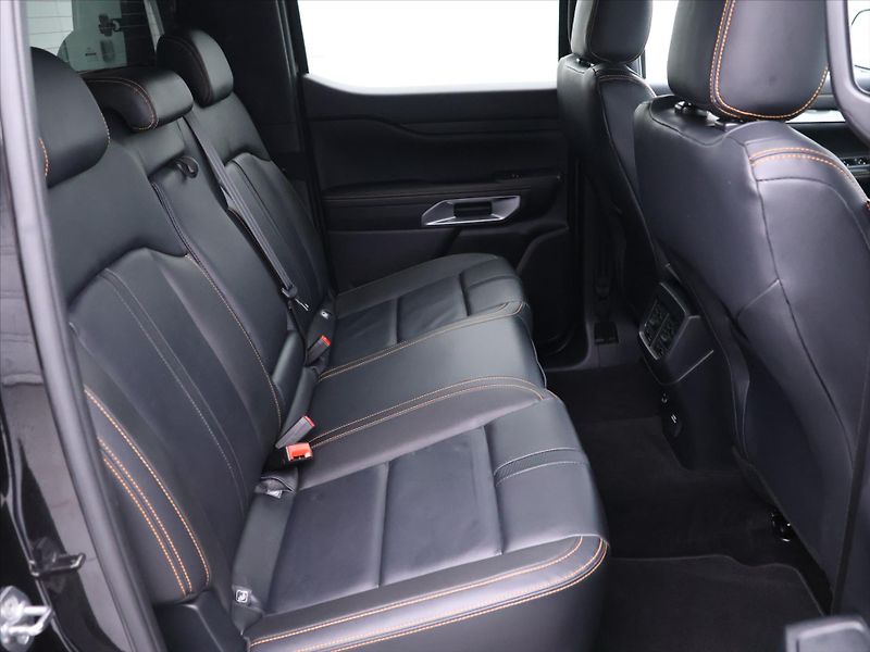 Ford Ranger 3,0 V6 TDI Double Cab Wildtrak - fotka 15 z 43