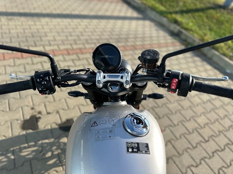 Triumph (2026) Speed Twin 900 - fotka 5 z 7