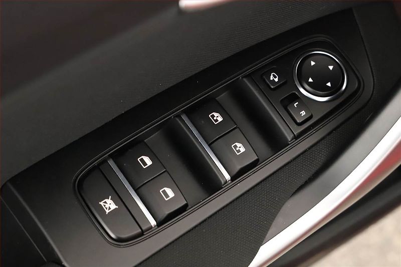 Kia Ceed (2025) Top 1.5 T-GDI - fotka 18 z 20